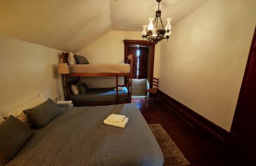 Valenca House | Albergue e AL O Brasão Valença