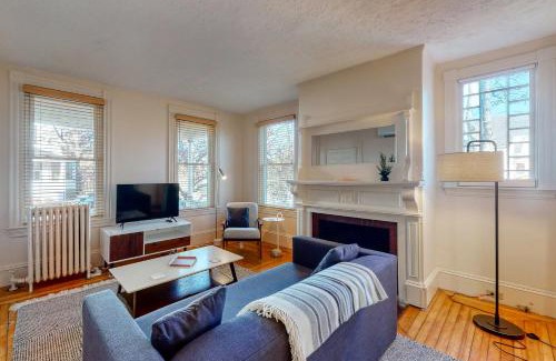 Bar Harbor House | Albert Meadow Hideaway