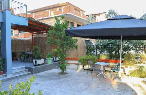 Sheqi i Vogel House | Albora Guest House 2