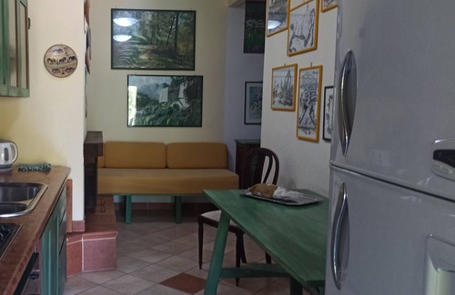 Geremeas Villa | Albrosa garden