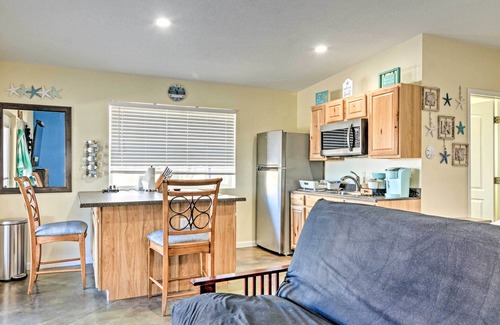 North Albuquerque Acres Apartment | Albuquerque Studio with Shared Pool & Fire Pit!