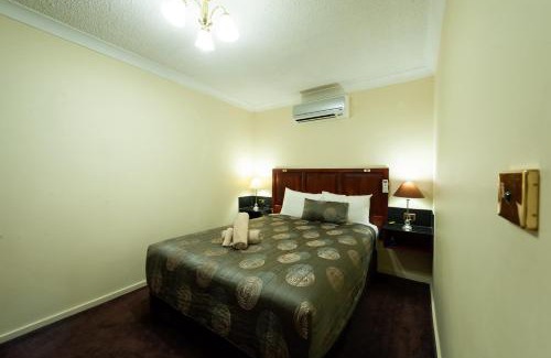 Albury Hotel | Albury Georgian Motel & Suites