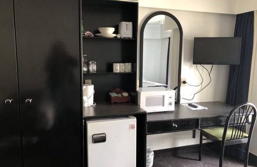 Hamilton North Hotel | Alcamo Hotel & Conference Centre