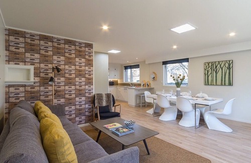 Arrowtown Cottage | Alchemy Cottage - Arrowtown Holiday Home