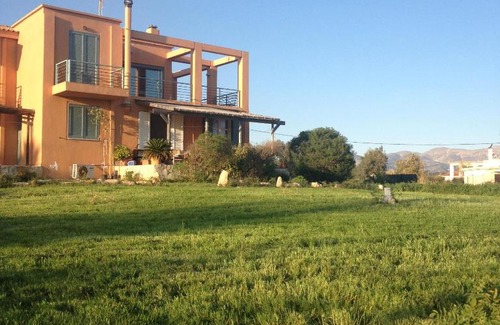 Kefalonia Apartment | Alekos Beach Houses-Sundance Beach Resort