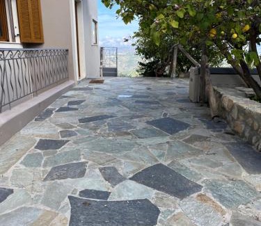 Kounavi House | Aletraki -Off-Grid Retreat Above Heraklion, Peaceful Views