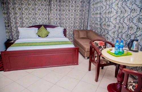 Iringa Hotel | Alexander Hotel & Tours