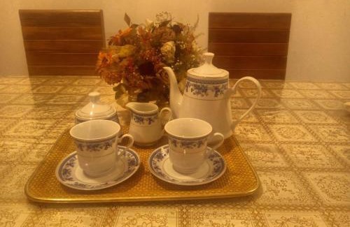 Gampola Bed & Breakfast | ALEXANDRA HOME for foreign tourists only