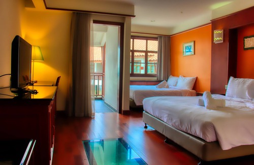 Taman Tanjung House | AlexaPD Private Water Chalets