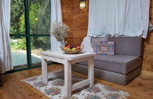 Amuka Bed & Breakfast | Aley Galil