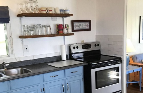 Madawaska Cottage | Algonquin Park Area House Cottage - Madawaska, Ontario, Canada