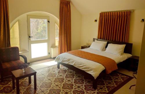 Ramallah Hotel | Alhambra Palace Hotel Suites - Ramallah