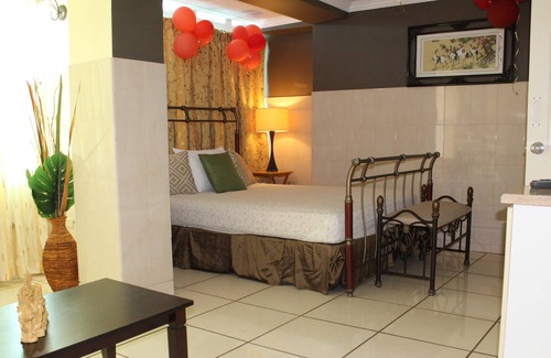 Port of Spain Hotel | Alicia's Palace