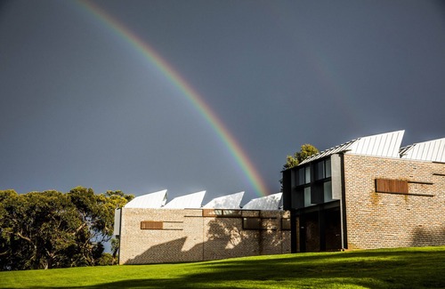 Wattle Hill House | Alkina Lodge