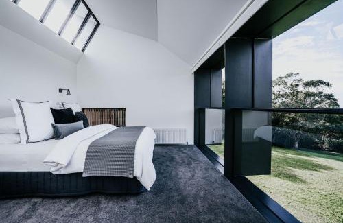 Wattle Hill House | Alkina Lodge Namu