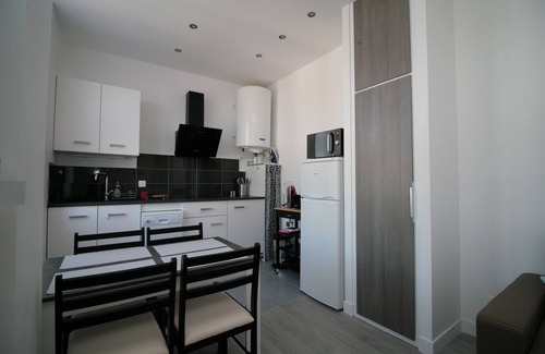 Saint-Quentin Apartment | ALL COMFORT Studio for 2 people