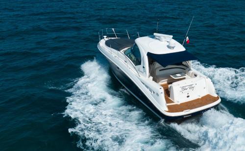 Puerto Aventuras Boat Rental | All-included private charter