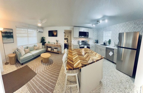 River District Condo | All NEW 1-bedroom condo located in the stunning Riverview area of Bradenton