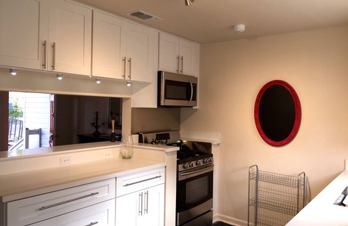 Metairie House | All New Adorable Metairie Cottage Easy Access To All That New Orleans Offers!