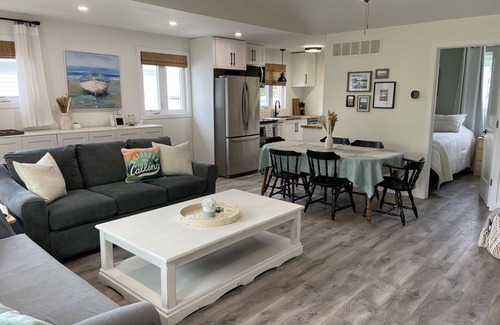 Wainfleet Cottage | All Season Cottage steps to Long Beach