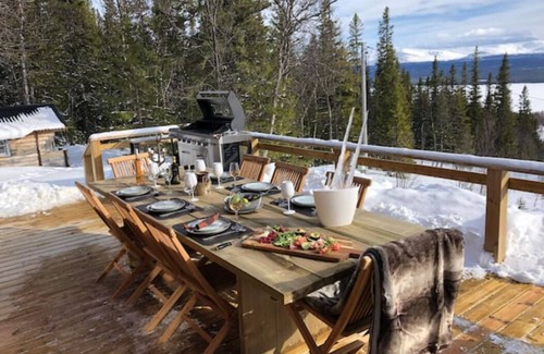 Ottsjo Ski Chalet | All season Gem - Perfect Mountain Lodge