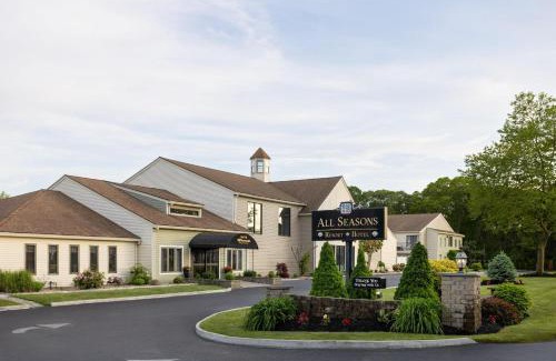 South Yarmouth Hotel | All Seasons Resort, Trademark Collection by Wyndham