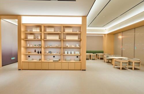 Dunhuang Road District Hotel | All Seasons West Station Xizhen West Road Branch