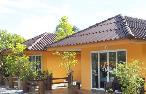 Phru Thai Resort | All Times Bungalows