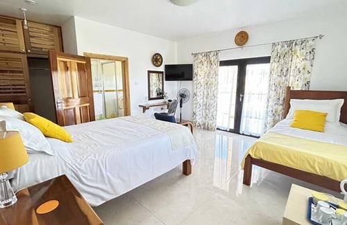 Malvern House | Allenview Guesthouse