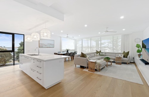 Hollywell Apartment | Allisee Apartments