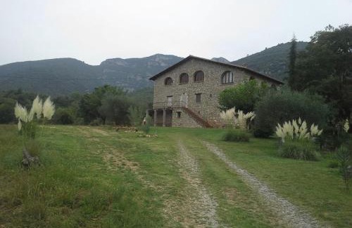 Sales de Llierca House | Allotjatments Can Servosa