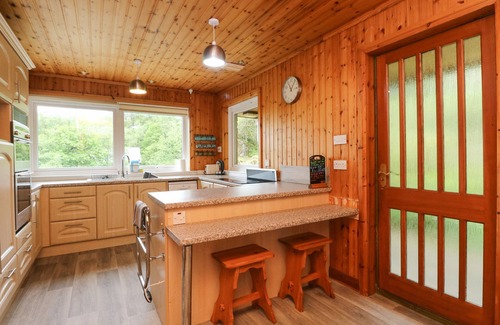 Salen House | ALLT AN DORRAN, pet friendly, with open fire in Salen
