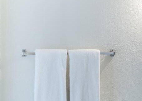 West Perrine Apartment | Alma Guest Suite
