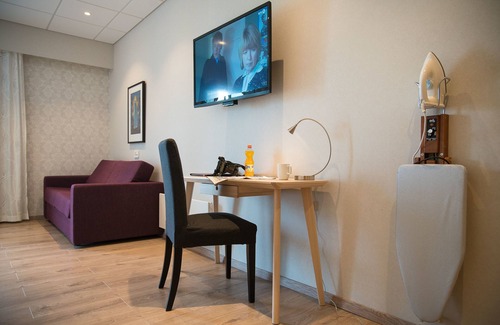Leirvik Hotel | Almaas Hotell Stord