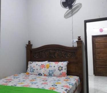 Bukittinggi House | Almahyra Homestay Syariah