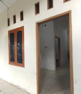 Serang House | Almalik Kost