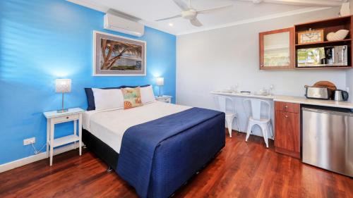 Ballina Hotel | Almare Tourist Motel