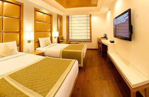 Patel Nagar Hotel | Almondz Hotel