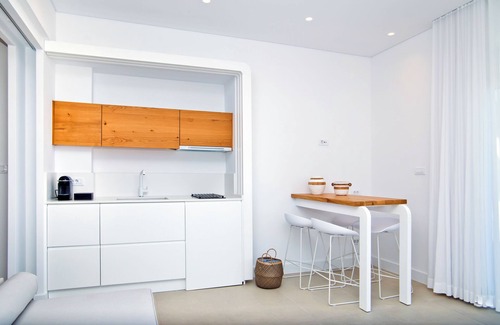 Panormos Apartment | Almyra Luxury Bliss Suite Open Plannwith Sea View, Roof Top & Jacuzzi