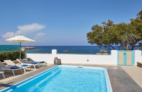 Monolithos Villa | Almyriki Beach Villa