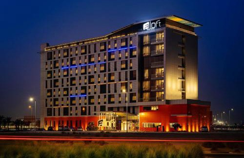 Dubai World Central Hotel | Aloft Dubai South