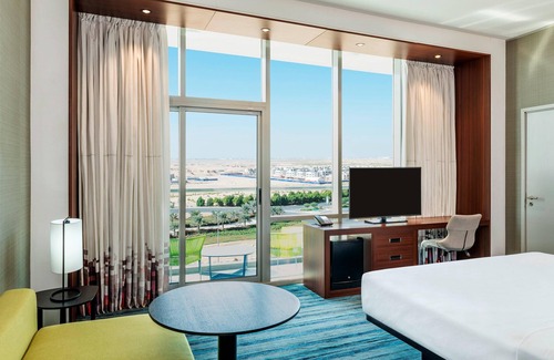 Dubai World Central Hotel | Aloft Dubai South