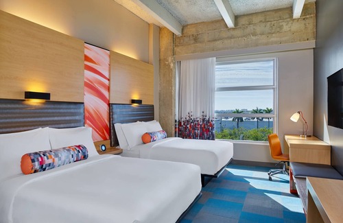 Ludlam Hotel | Aloft Miami Airport