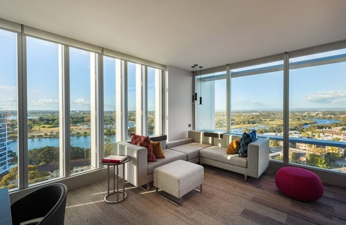 Rivervale Hotel | Aloft Perth