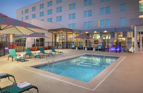Greenwich Hotel | Aloft Wichita