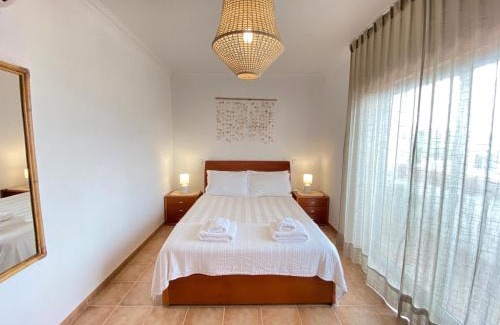 Burgau House | Aloha Burgau Guesthouse