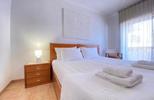 Burgau House | Aloha Burgau Guesthouse