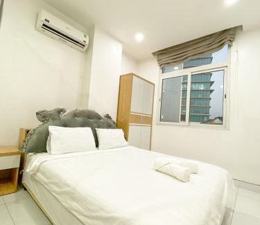 District 10 Hotel | Aloha House Apartment