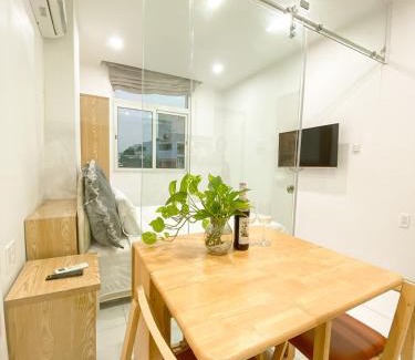 District 10 Hotel | Aloha House Apartment
