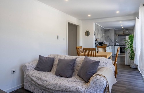 Armamar House | Alojamento BDouro - Three Bedroom House, Sleeps 7